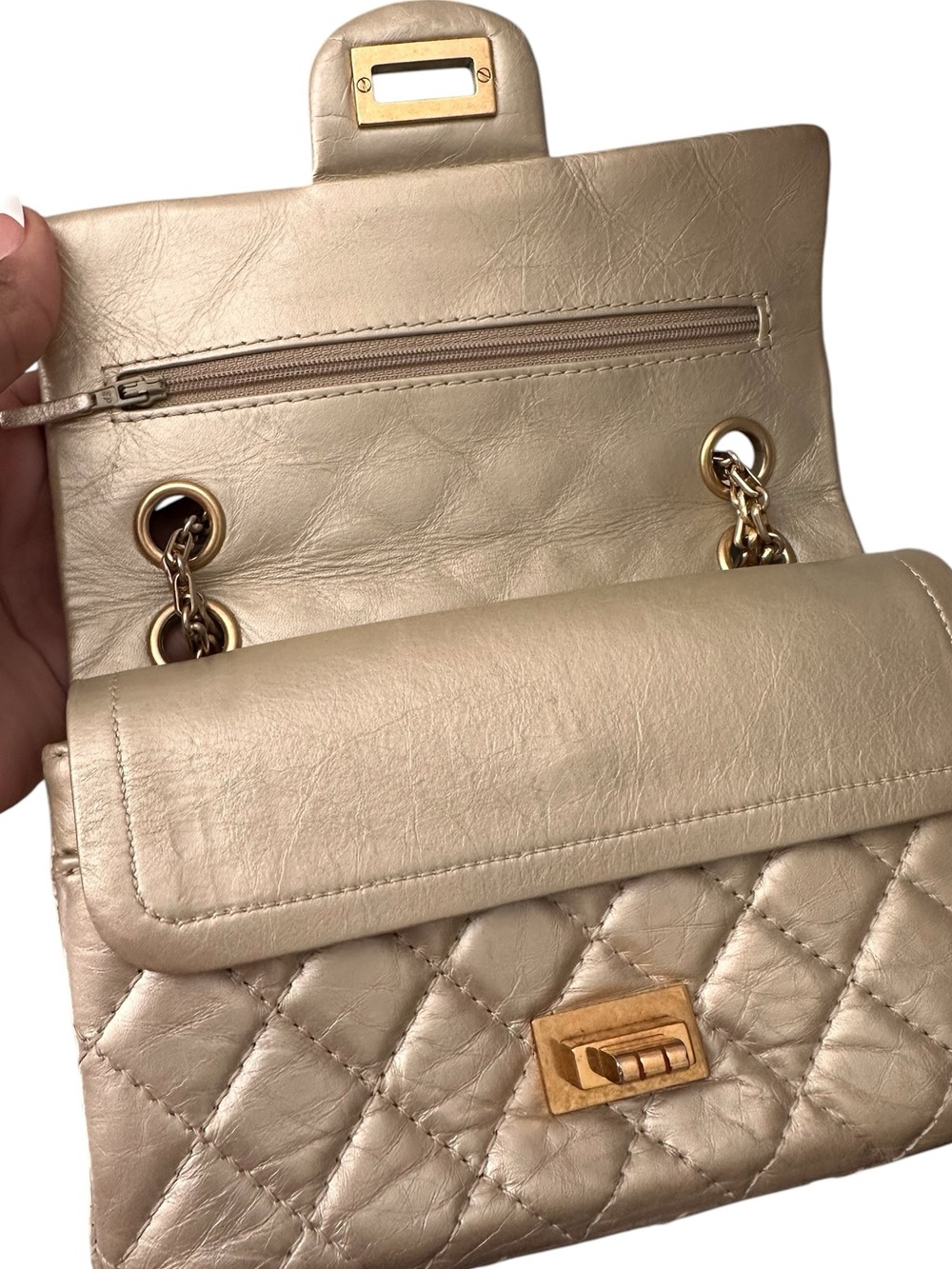 Chanel Reissue 2.55 Mini Classic Double Flap - Picture 4 of 10